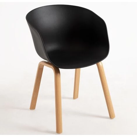 LES TENDANCES Chaise Scandinave Avec Accoudoirs Noir Et Pieds Naturel Wau 3 LES TENDANCES Chaise Scandinave Avec Accoudoirs Noir Et Pieds Naturel Wau