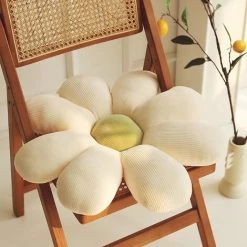 MODOU 60 Cm Fleur Oreiller De Sol Coussin En Forme De Fleur Mignon Coussin Tournesol Coussin De Chaise Coussin Surdimensionné Pour La Décoration Intérieure Enfants Filles Femmes Cadeaux (Marguerites Blanches Et Vertes, 60 X 60 Cm) 9 MODOU 60 Cm Fleur Oreiller De Sol Coussin En Forme De Fleur Mignon Coussin Tournesol Coussin De Chaise Coussin Surdimensionné Pour La Décoration Intérieure Enfants Filles Femmes Cadeaux (Marguerites Blanches Et Vertes, 60 X 60 Cm) -banc et tabouret Soldes Boutique 66741957 3